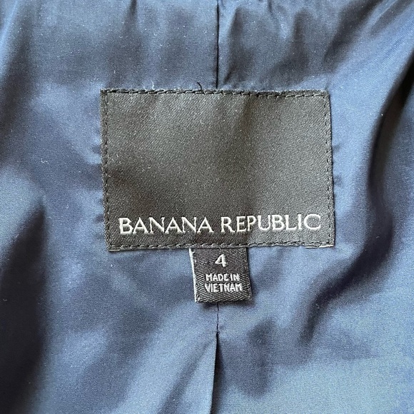 Banana Republic Navy Blue Double Breasted Cotton Blazer with Gold Buttons size 4 - Picture 8 of 14